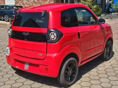 Gebraucht Ligier Myli 5 kW (8 PS) 2024 Rot Kleinwagen
