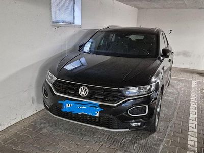 Second-hand VW T-Roc Sport 150 CP (110 kW) 2020 Negru SUV