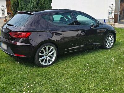 Usata Seat Leon FR 180 CV (132 kW) 2018 Viola Berlina