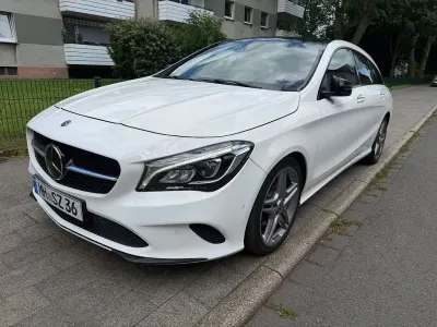 Gebraucht Mercedes CLA220 170 PS (125 kW) 2019 Weiß Limousine