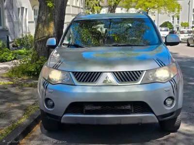 Brugt Mitsubishi Outlander 170 HK (125 kW) 2008 Grå SUV