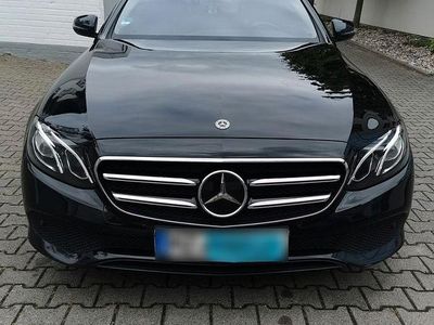 Gebraucht Mercedes E220 194 PS (142 kW) 2017 Schwarz Kombi