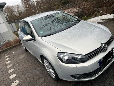 Usata VW Golf VI 122 CV (89 kW) 2010 Argento Utilitaria
