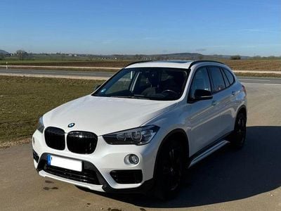 Gebraucht BMW X1 Sport Line 140 PS (102 kW) 2016 Weiß SUV