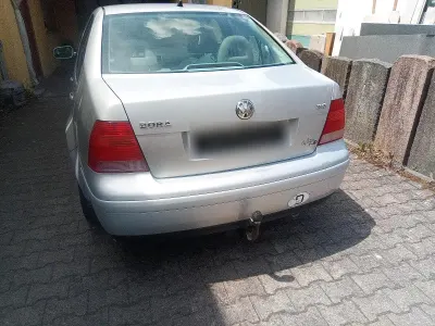 Gebraucht VW Bora 115 PS (84 kW) 1999 Silber Limousine