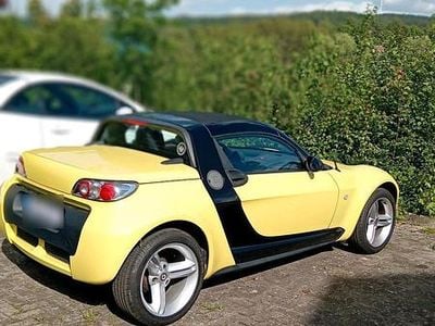 Usado Smart Roadster 82 HP (60 kW) 2003 Amarelo Cabrios