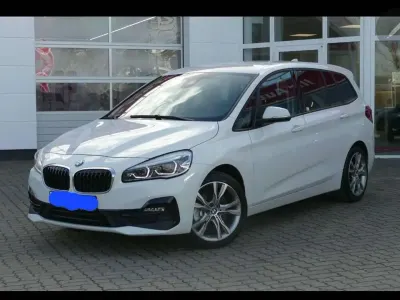 Gebraucht BMW 218 Gran Tourer Sport Line 150 PS (110 kW) 2018 Weiß Van / Kleinbus