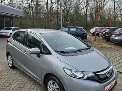 Gebraucht Honda Jazz Comfort 102 PS (75 kW) 2016 Tinted silver metallic Kleinwagen