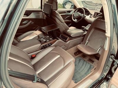 Audi A8L