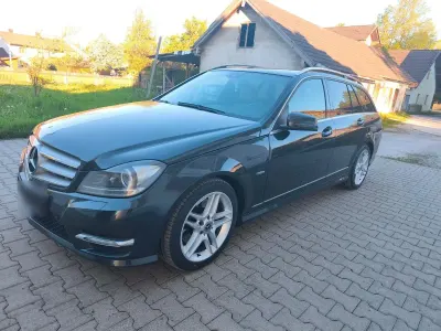 Second-hand Mercedes 300 AMG 231 CP (169 kW) 2011 Negru Break