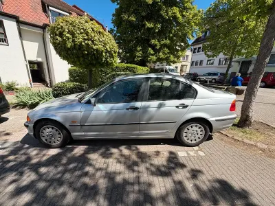 Usata BMW 316 Basis 105 CV (77 kW) 2000 Argento Berlina