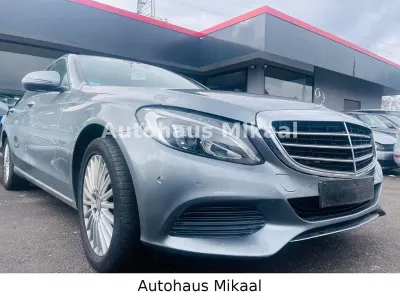 Gebraucht Mercedes C220 170 PS (125 kW) 2016 Palladiumsilber Limousine