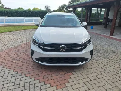 Gebraucht VW Taigo 100 PS (73 kW) 2022 Grau SUV