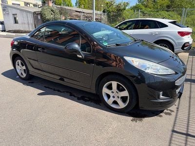 Gebraucht Peugeot 207 CC Premium 120 PS (88 kW) 2011 Schwarz Cabrio