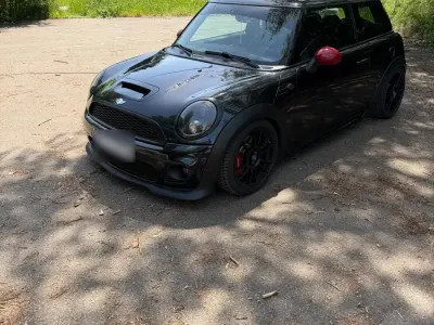 Gebraucht Mini John Cooper Works 211 PS (155 kW) 2008 Schwarz Kleinwagen