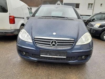 Gebraucht Mercedes A150 Avantgarde 95 PS (69 kW) 2004 Blau Van / Kleinbus