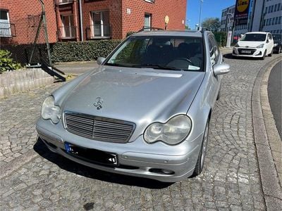 Mercedes C200