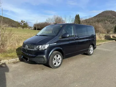 Gebraucht VW Multivan Comfortline 150 PS (110 kW) 2022 Blau Van / Kleinbus