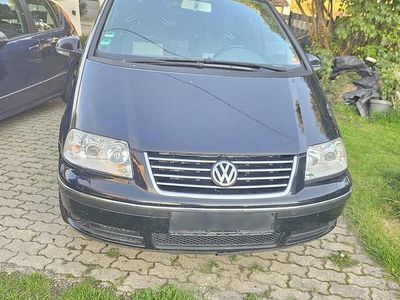 VW Sharan