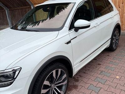 Gebraucht VW Tiguan R-line 190 PS (139 kW) 2018 Weiß SUV