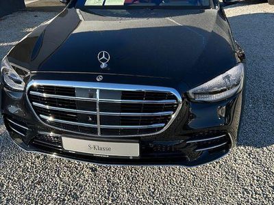 Gebraucht Mercedes S580 510 PS (375 kW) 2023 Schwarz Limousine