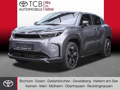 Neu Toyota Urban Cruiser Lounge 127 kW (174 PS) 2026 Grau SUV
