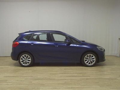 Gebraucht BMW 225 Active Tourer Advantage 224 PS (164 kW) 2020 Blau Van / Kleinbus