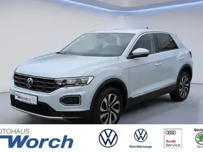 Używany VW T-Roc Active 150 KM (110 kW) 2021 Biały SUV