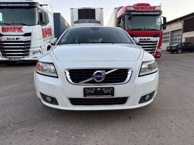 Gebraucht Volvo V50 R-Design Pro 150 PS (110 kW) 2012 Weiß Kombi