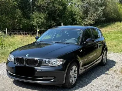 Gebraucht BMW 118 143 PS (105 kW) 2009 Schwarz Kleinwagen