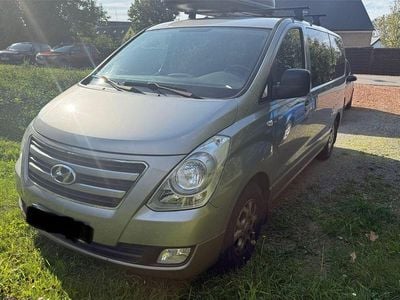 Hyundai H-1