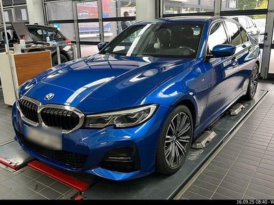 Gebraucht BMW 320 M Sport 184 PS (135 kW) 2019 Blau Limousine