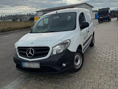 Gebraucht Mercedes Citan 109 90 PS (66 kW) 2017 Weiß Van / Kleinbus