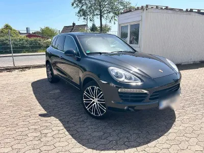 Gebraucht Porsche Cayenne 245 PS (180 kW) 2012 Schwarz SUV