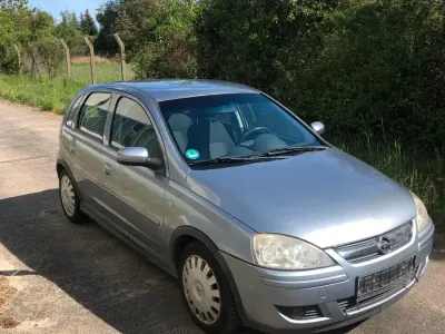 Usata Opel Corsa 80 CV (58 kW) 2004 Utilitaria