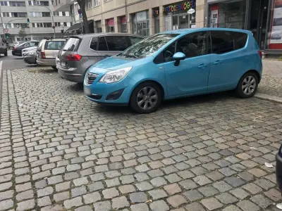Gebraucht Opel Meriva 110 PS (80 kW) 2010 Andere farben Van / Kleinbus