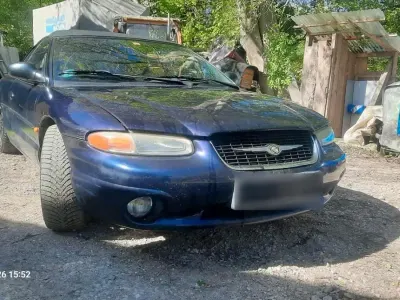 Gebraucht Chrysler Stratus 163 PS (119 kW) 1999 Blau Cabrio