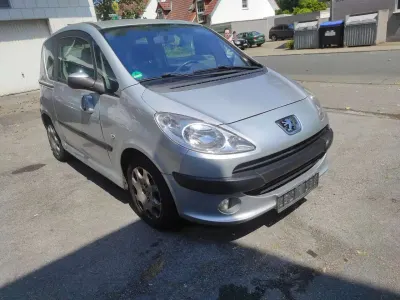 Gebraucht Peugeot 107 Filou 68 PS (50 kW) 2005 Kleinwagen