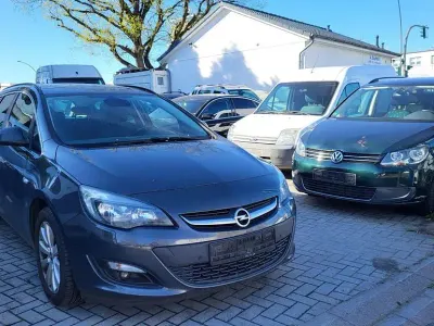 Usata Opel Astra 110 CV (80 kW) 2015 Grigio Berlina