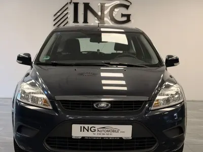 Gebraucht Ford Focus Style 101 PS (74 kW) 2009 Grau Kombi