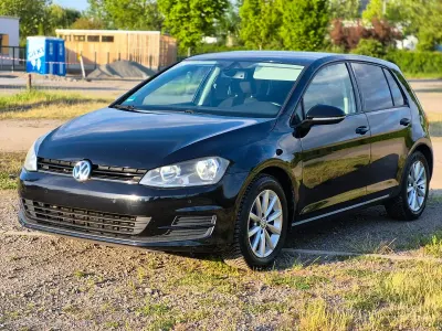 Gebraucht VW Golf VII 86 PS (63 kW) 2013 Schwarz Limousine