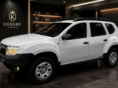 Gebraucht Dacia Duster Basis 105 PS (77 kW) 2013 Weiß SUV