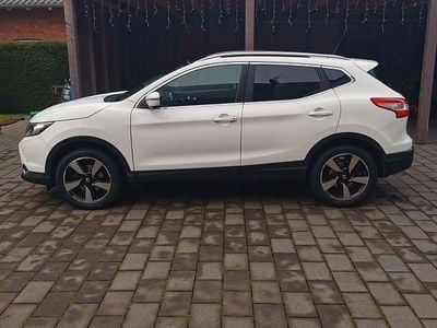 Gebraucht Nissan Qashqai 360º 116 PS (85 kW) 2014 Weiß SUV