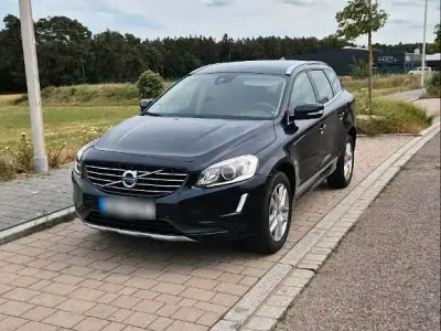 Gebraucht Volvo XC60 Summum 150 PS (110 kW) 2017 Blau SUV