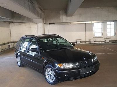Gebraucht BMW 318 Lifestyle 143 PS (105 kW) 2004 Schwarz Kombi