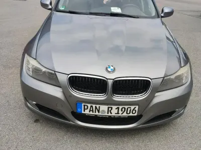 Gebraucht BMW 318 137 PS (100 kW) 2011 Grau Kombi