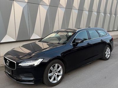 Gebraucht Volvo V90 Momentum 190 PS (139 kW) 2018 Schwarz Kombi