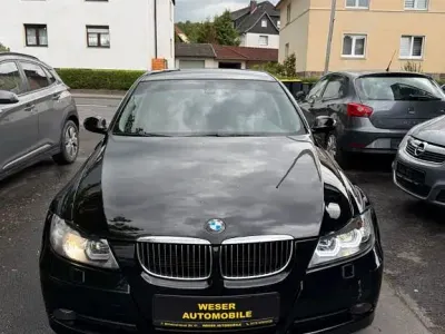 Gebraucht BMW 325 Comfort Edition 197 PS (144 kW) 2007 Schwarz Limousine