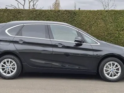 Gebraucht BMW 216 Active Tourer Sport Line 116 PS (85 kW) 2016 Schwarz Van / Kleinbus