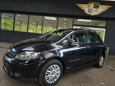 Gebraucht VW Golf VI United 122 PS (89 kW) 2008 Black magic perleffekt (metallic) Kleinwagen